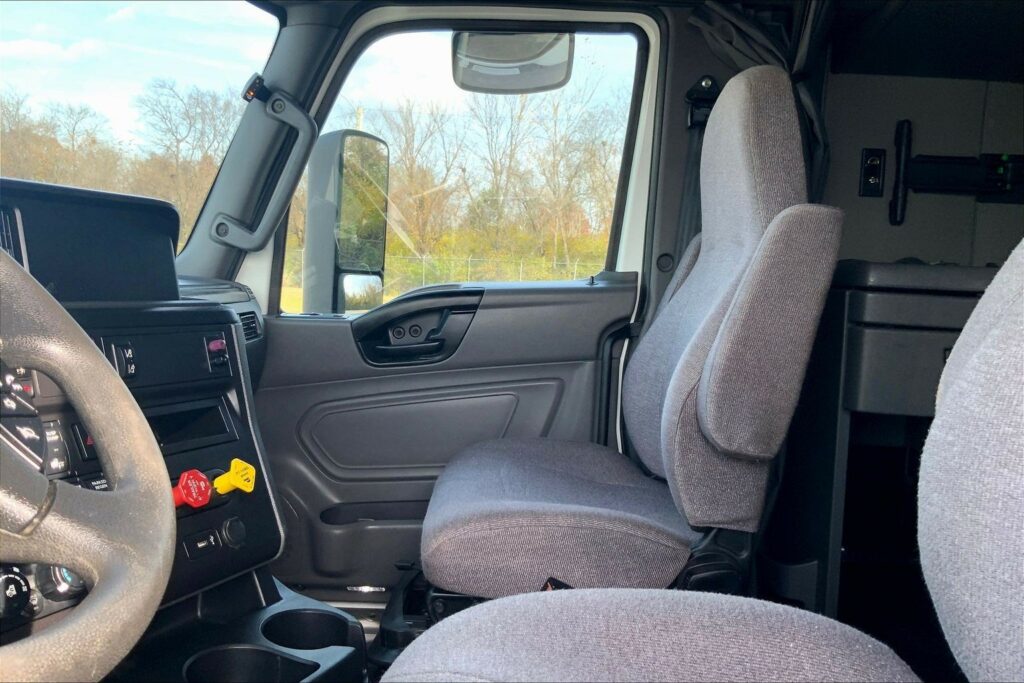 2023 INT LT625 6X4 Sleeper