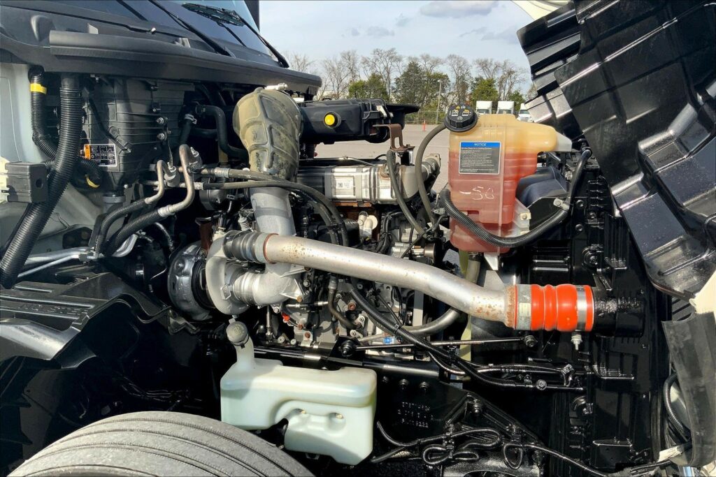 2023 INT LT625 6X4 Sleeper