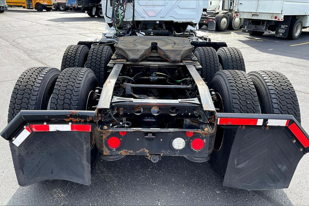 2019 INT LT625 6×4 Day Cab