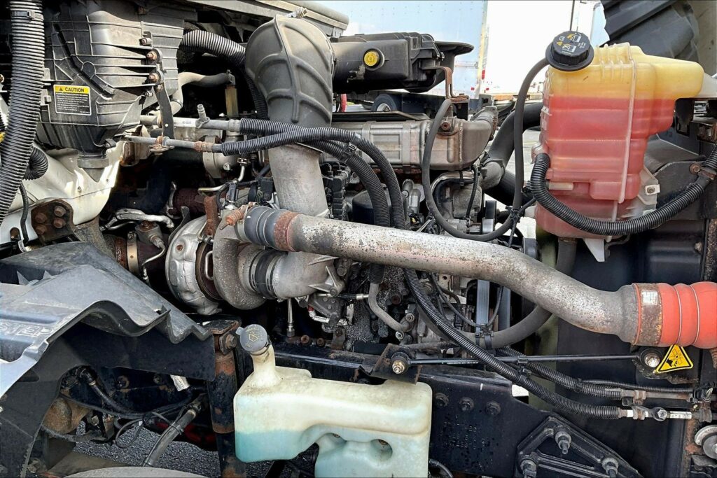 2019 INT LT625 6×4 Day Cab