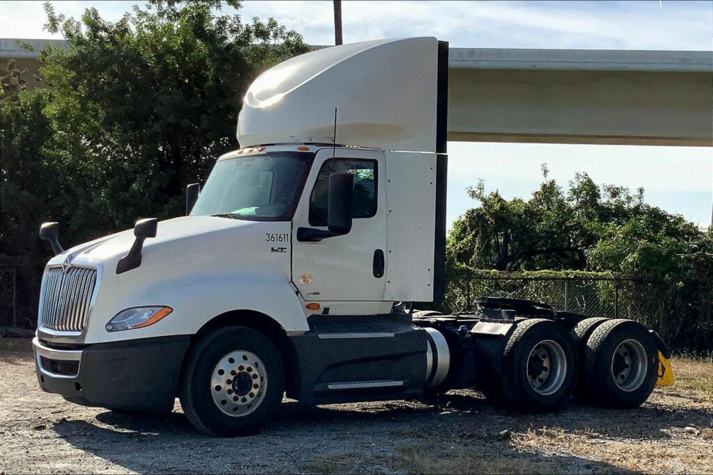 2021 INT LT625 6×4 Day Cab