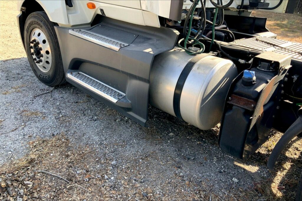 2021 INT LT625 6×4 Day Cab