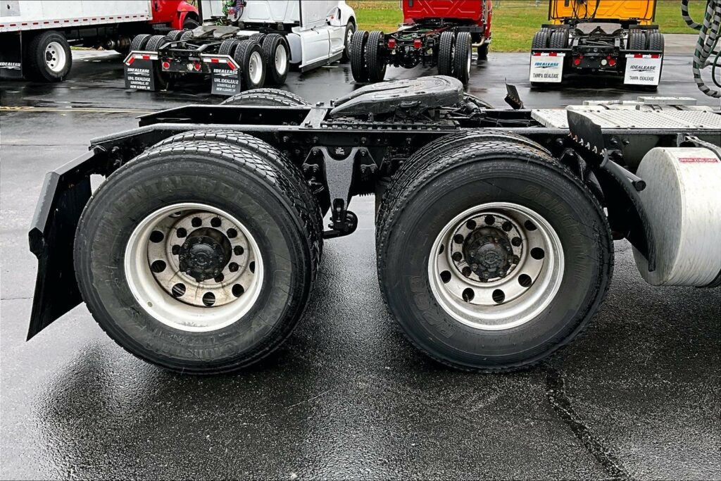 2019 INT LT625 6×4 Day Cab