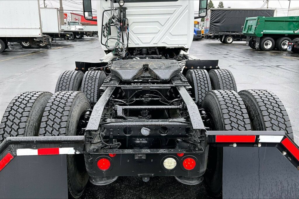 2019 INT LT625 6×4 Day Cab