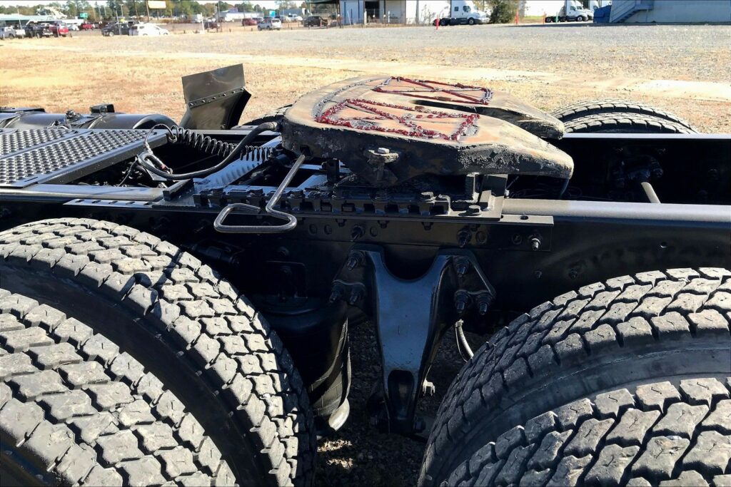 2019 INT LT625 6×4 Day Cab