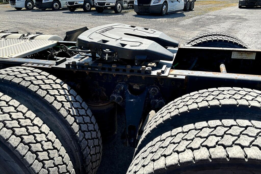 2019 INT LT625 6×4 Day Cab