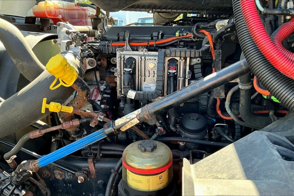 2019 INT LT625 6×4 Day Cab