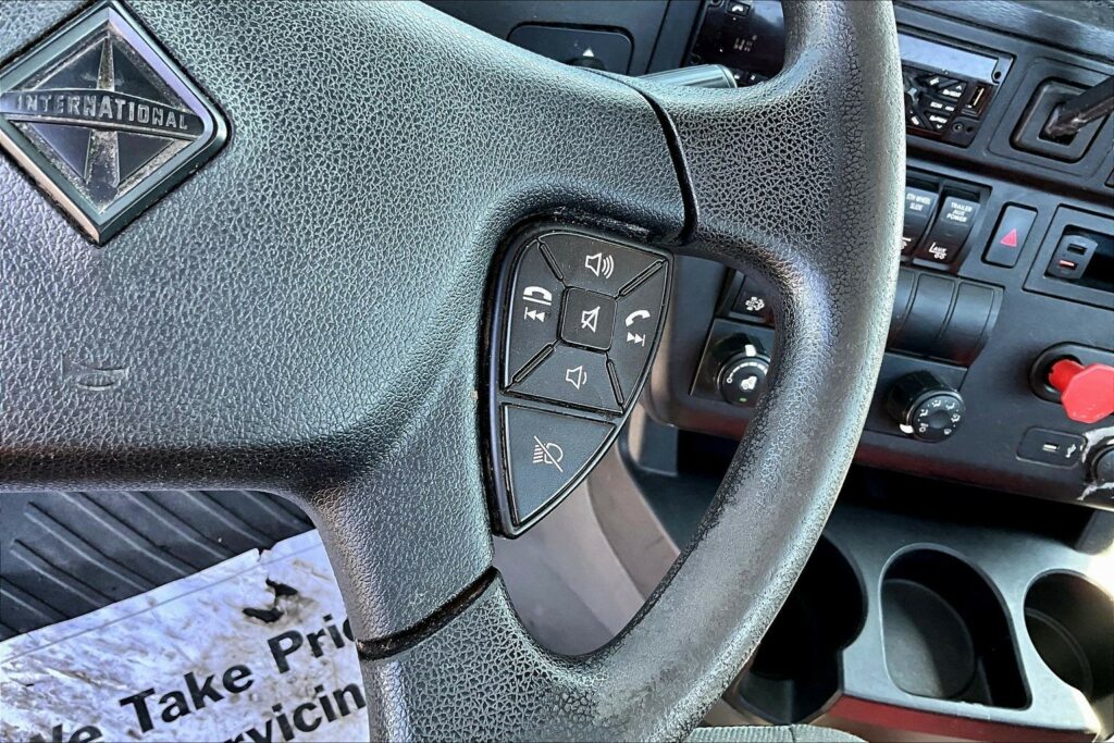 2019 INT LT625 6×4 Day Cab