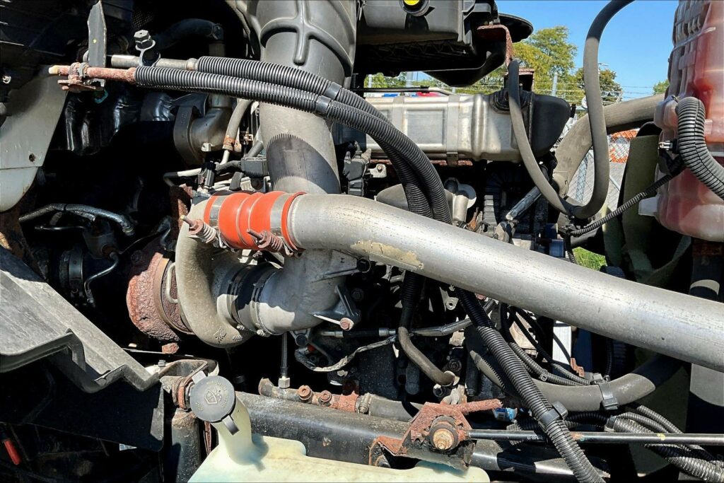 2019 INT LT625 6×4 Day Cab