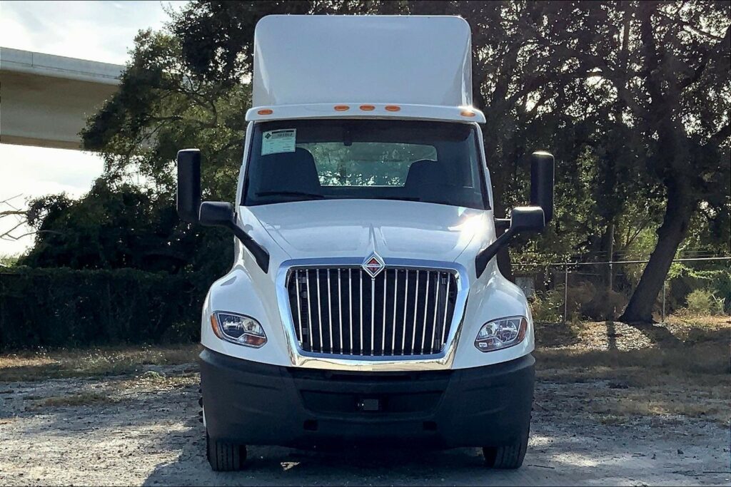 2019 INT LT625 6×4 Day Cab
