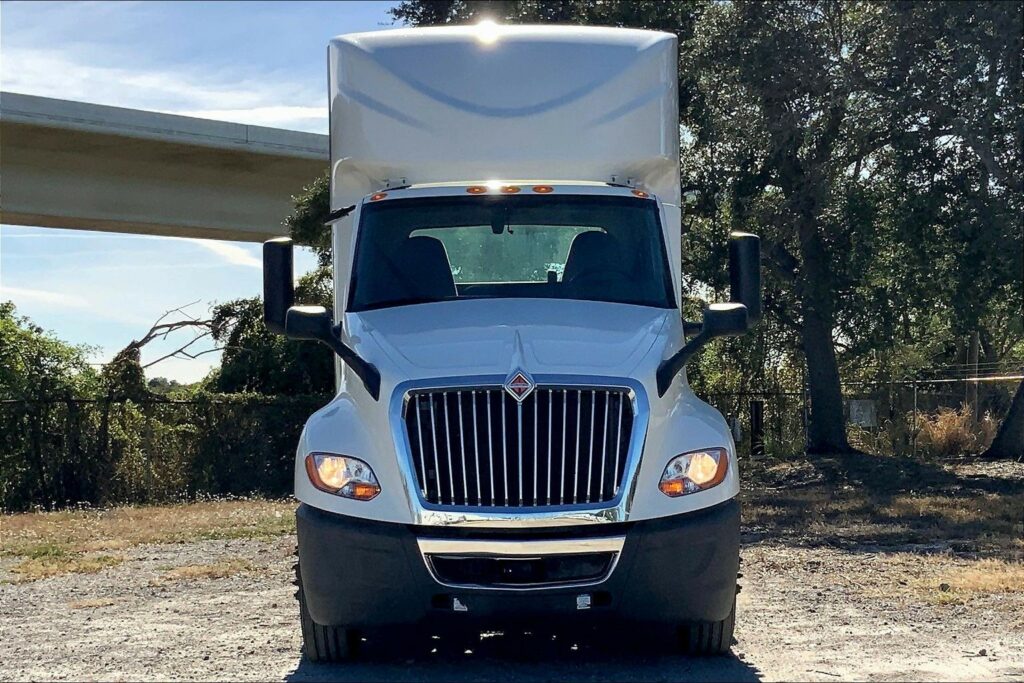 2021 INT LT625 6×4 Day Cab