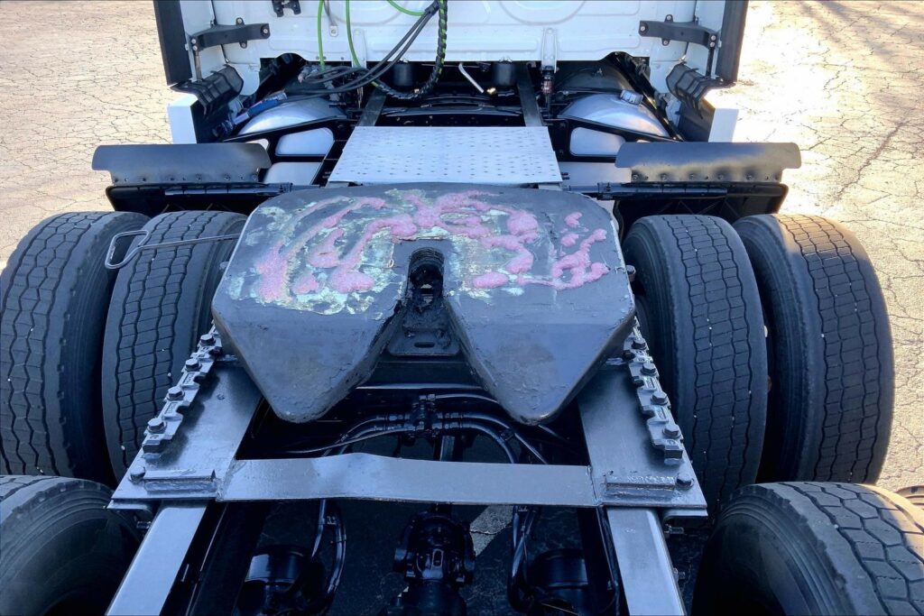 2022 FRG CASCADIA Sleeper