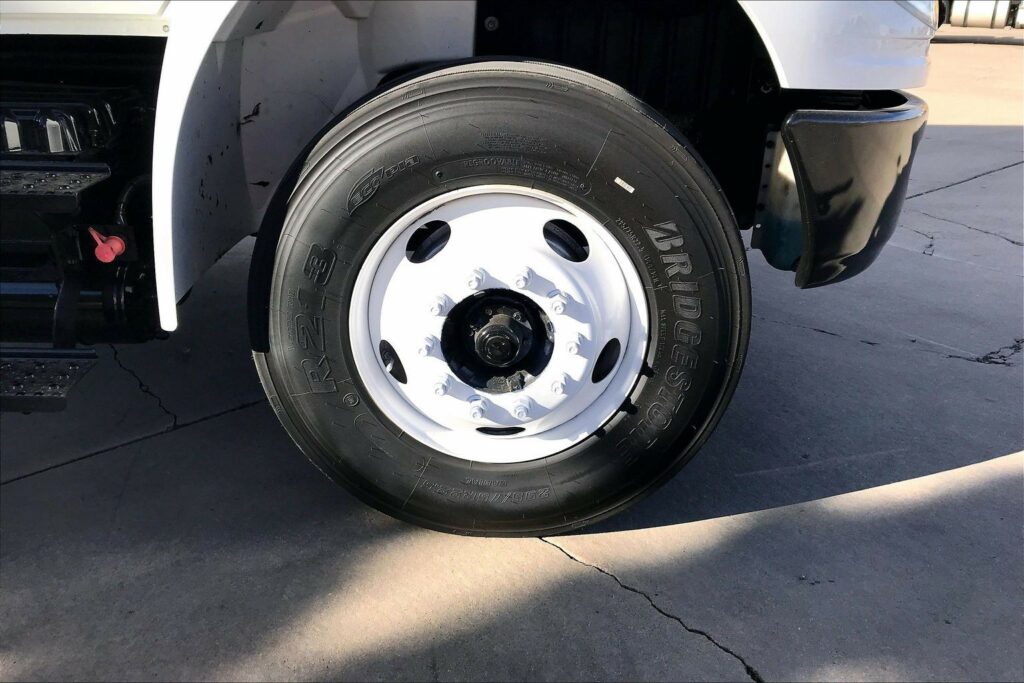 2021 CUM MV607 Medium Conventional