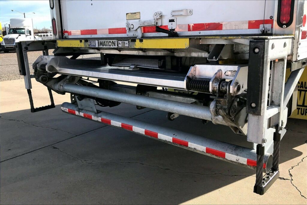 2021 CUM MV607 Medium Conventional