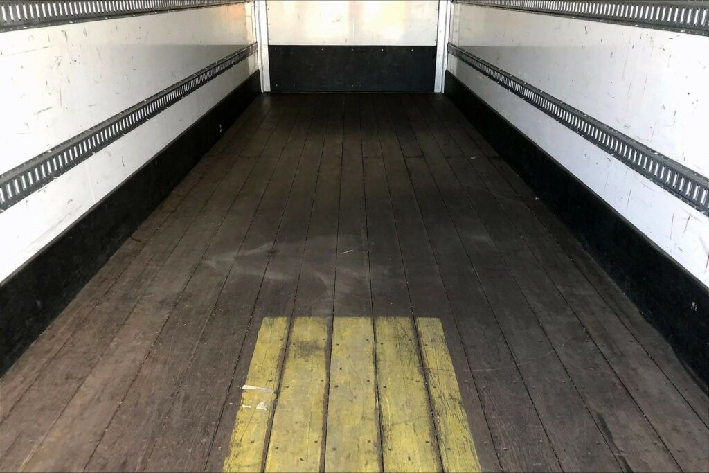 2021 CUM MV607 Medium Conventional