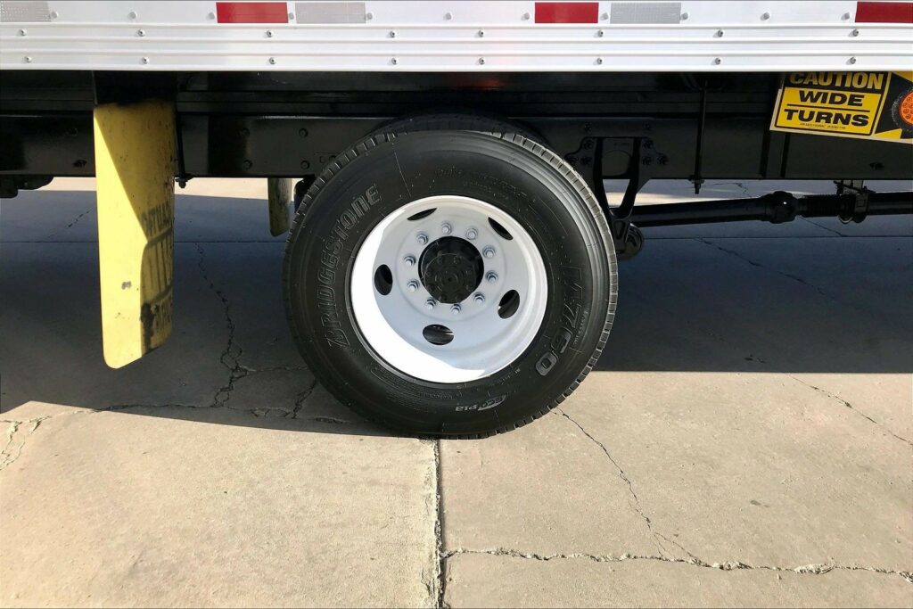 2021 CUM MV607 Medium Conventional