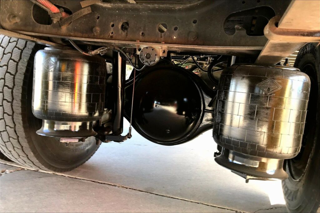 2021 CUM MV607 Medium Conventional