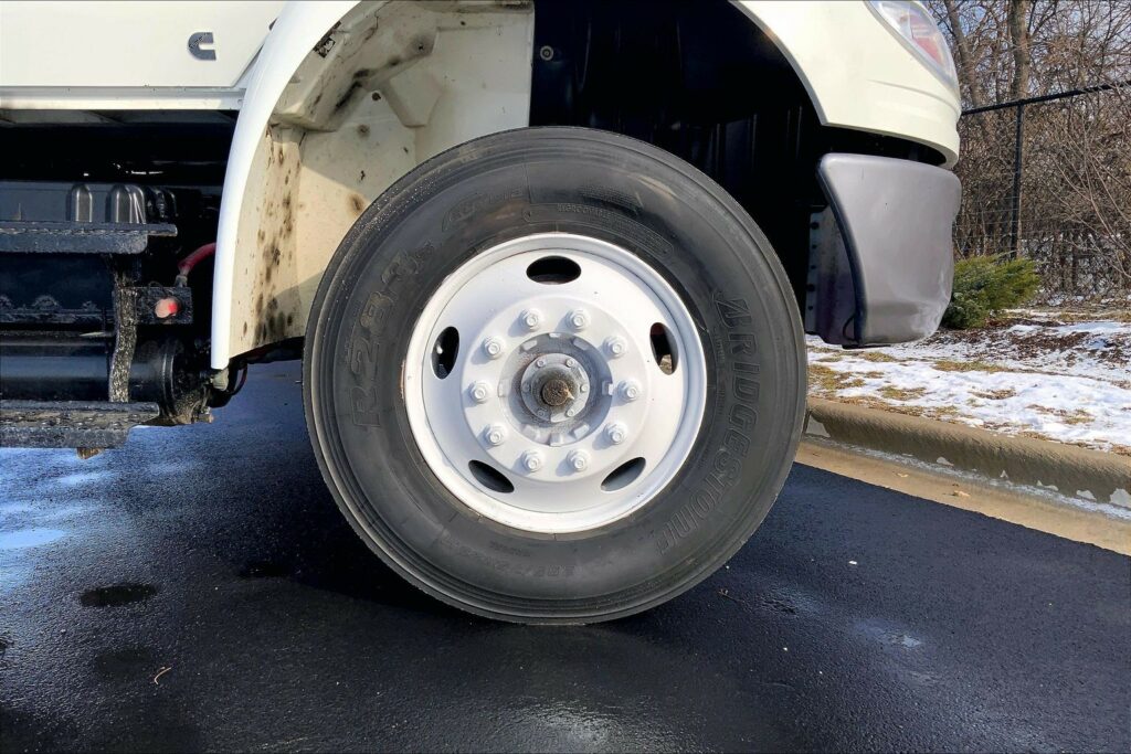 2021 CUM MV607 Medium Conventional