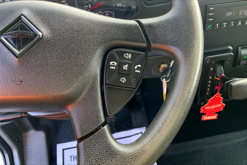 2021 CUM MV607 Medium Conventional