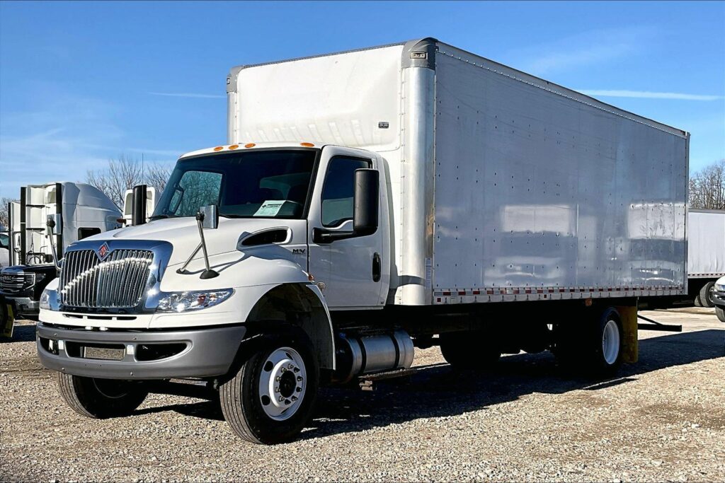 2021 CUM MV607 Medium Conventional