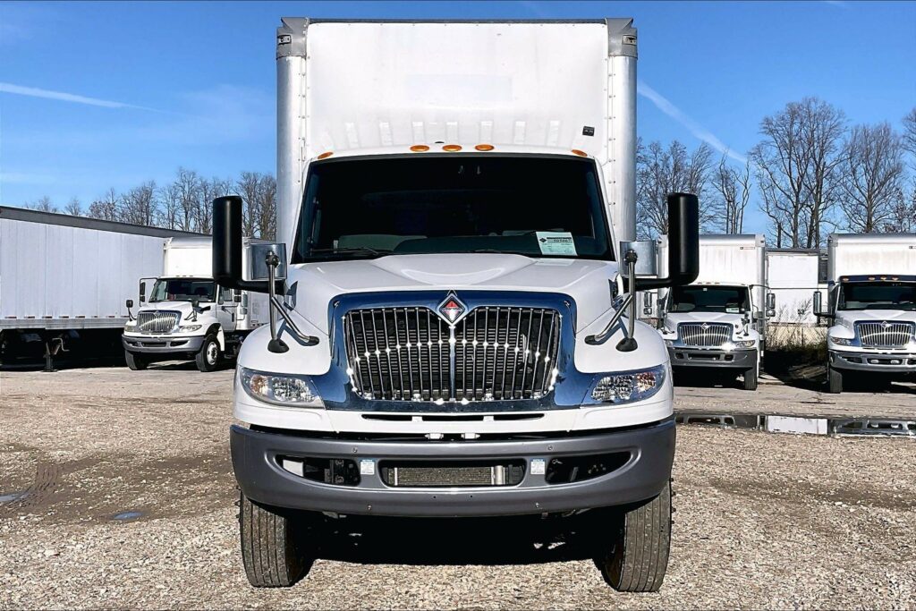 2021 CUM MV607 Medium Conventional