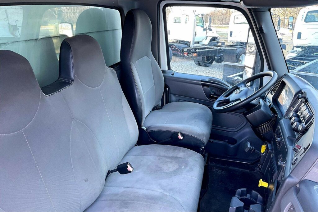 2021 CUM MV607 Medium Conventional