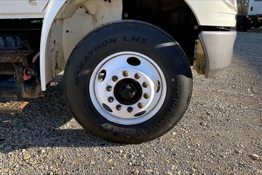 2021 CUM MV607 Medium Conventional