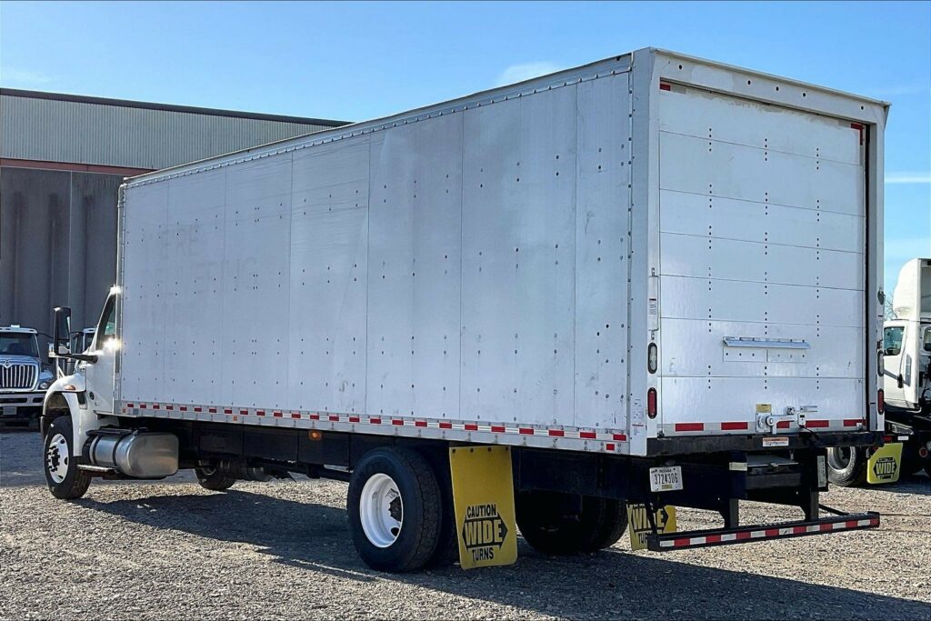 2021 CUM MV607 Medium Conventional