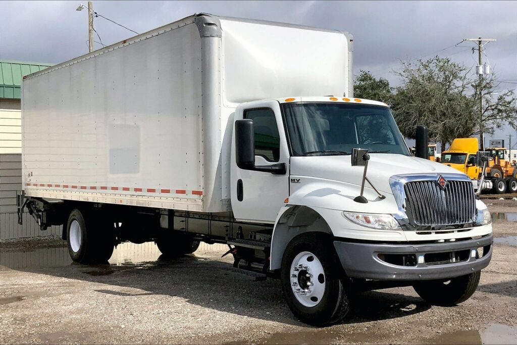 2021 CUM MV607 Medium Conventional
