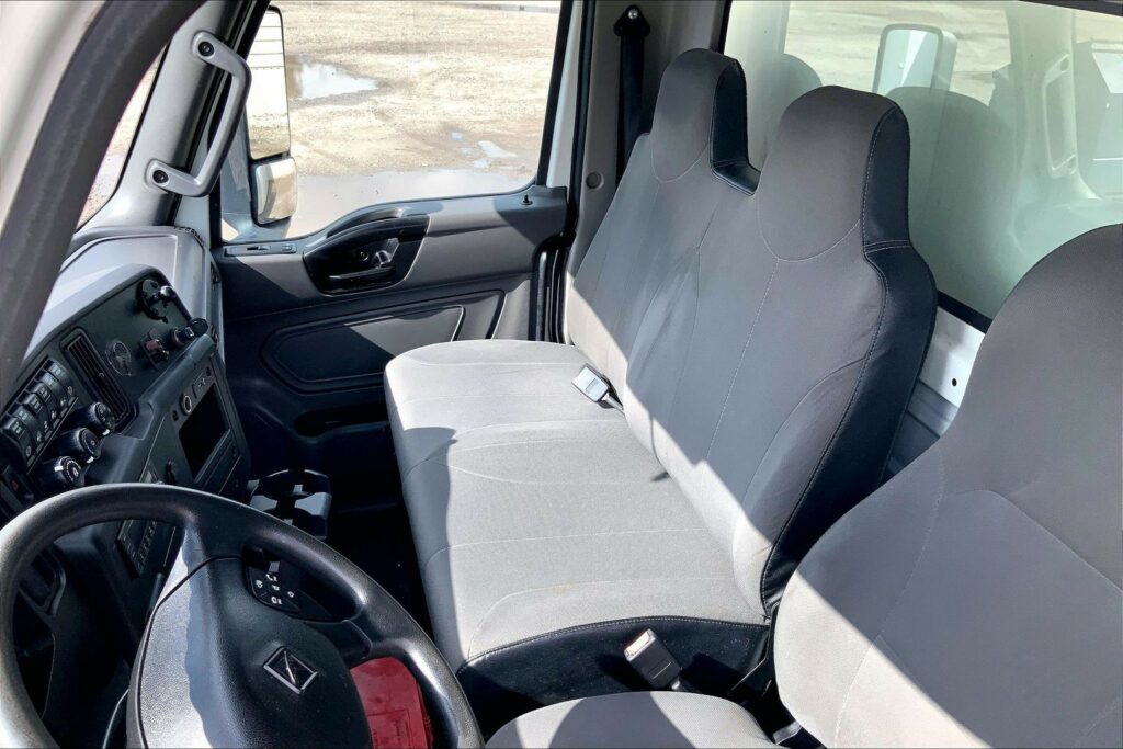 2021 CUM MV607 Medium Conventional