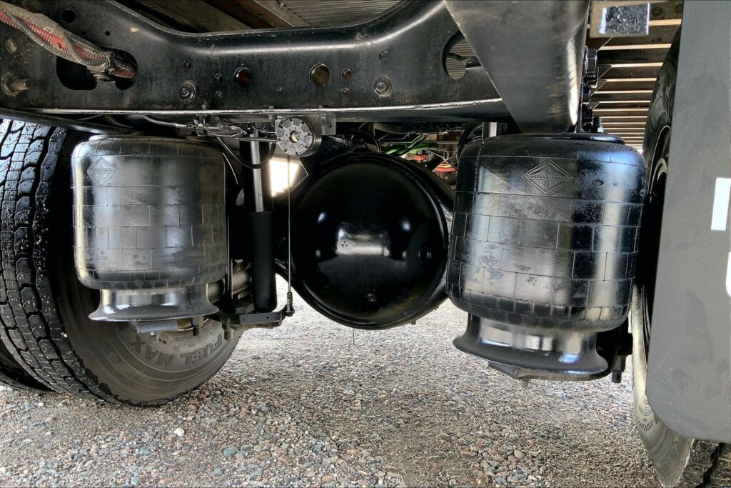 2021 CUM MV607 Medium Conventional