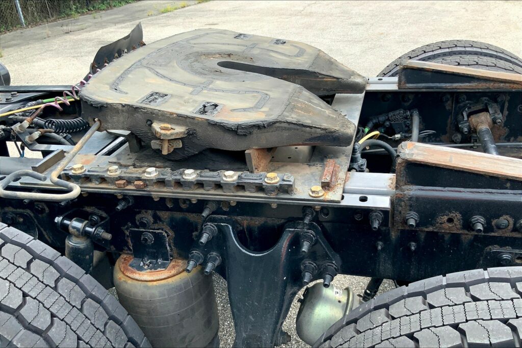 2020 CUM LT625 6×4 Day Cab