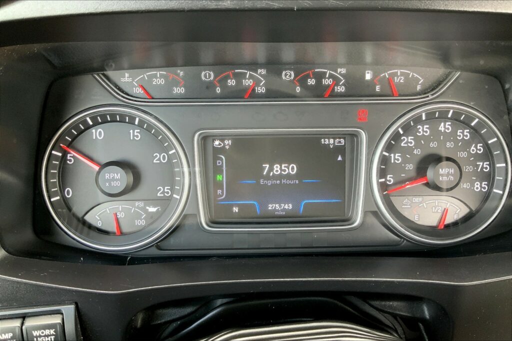 2020 CUM LT625 6×4 Day Cab