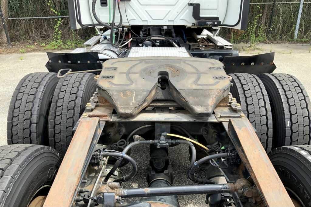 2020 CUM LT625 6×4 Day Cab