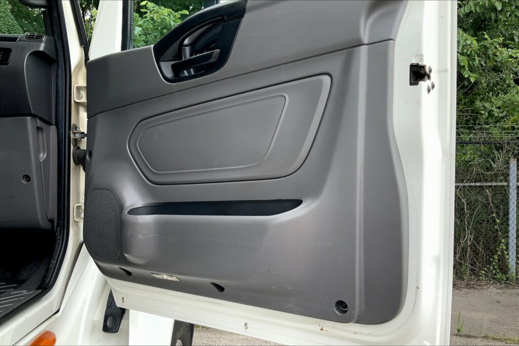 2020 CUM LT625 6×4 Day Cab