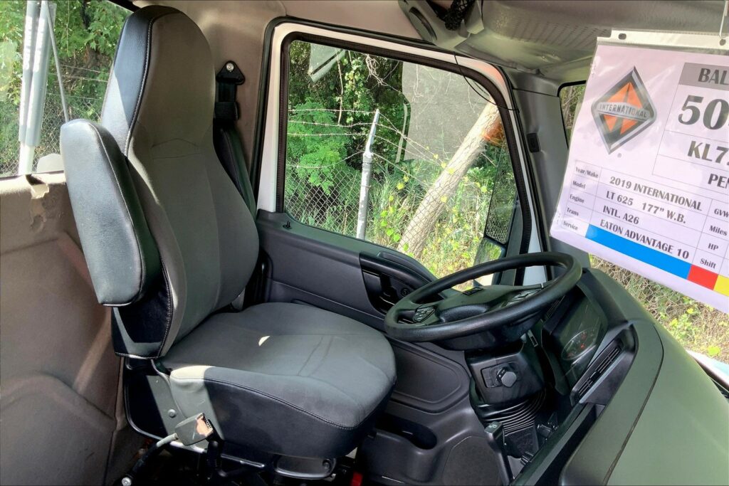 2019 INT LT625 6×4 Day Cab