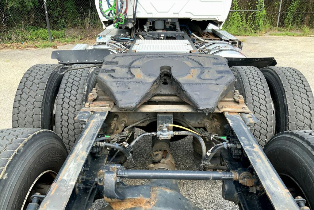 2019 INT LT625 6×4 Day Cab