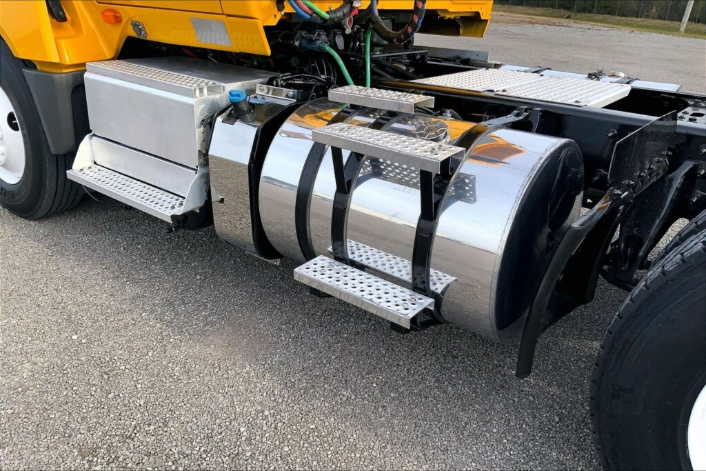 2019 INT LT625 6×4 Day Cab