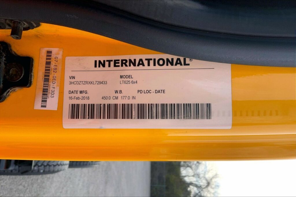 2019 INT LT625 6×4 Day Cab