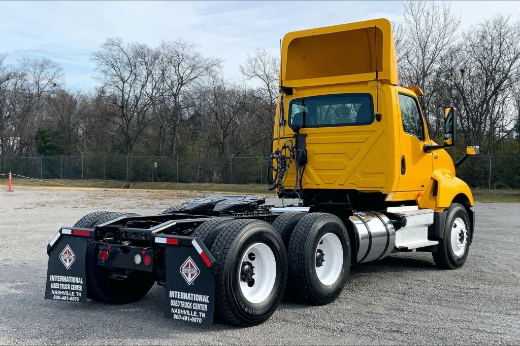 2019 INT LT625 6×4 Day Cab