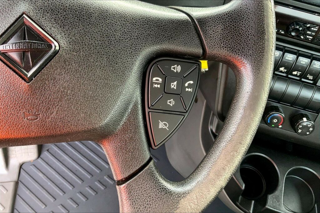 2019 INT LT625 6×4 Day Cab