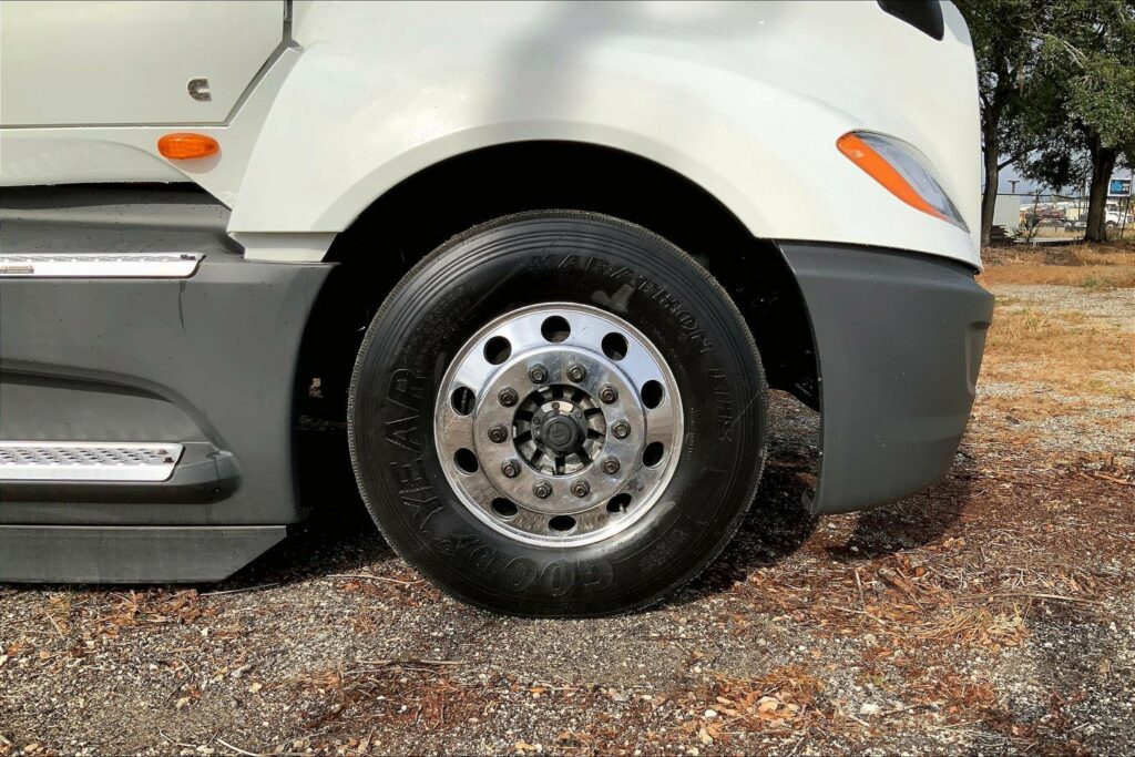 2021 CUM LT625 6×4 Day Cab