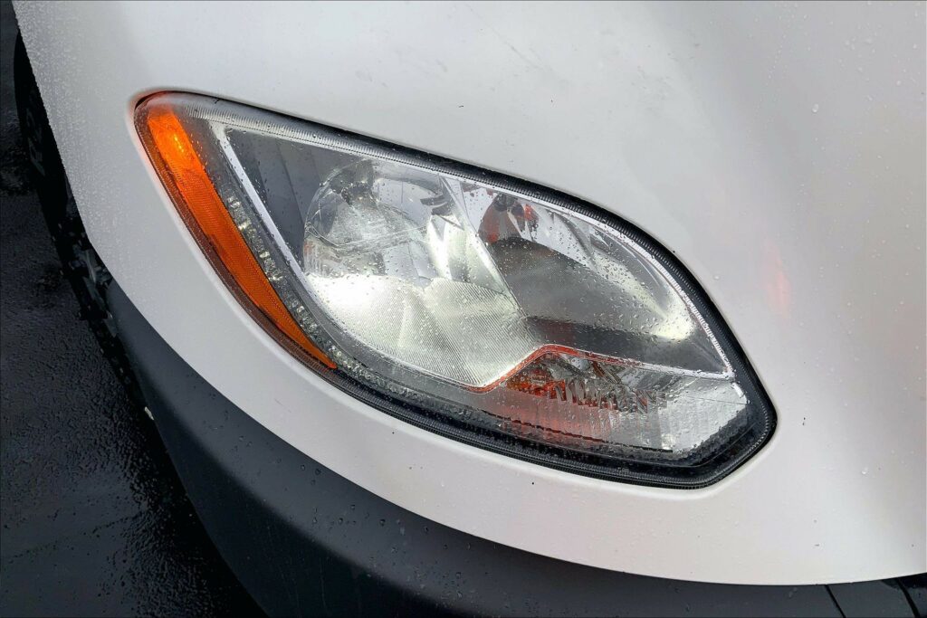 2022 CUM LT625 6×4 Sleeper