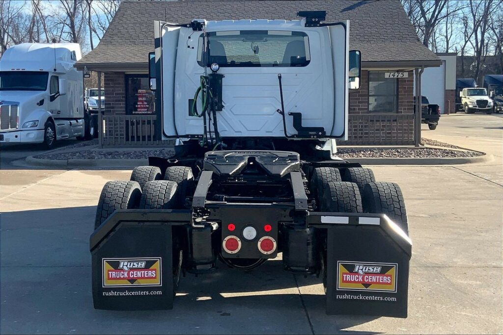 2020 CUM LT625 6×4 Day Cab