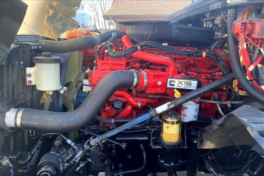 2020 CUM LT625 6×4 Day Cab