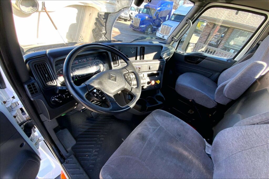 2020 CUM LT625 6×4 Day Cab