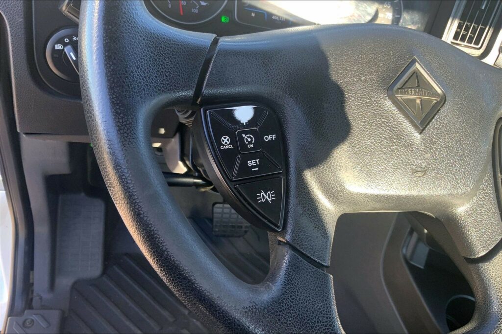 2020 CUM LT625 6×4 Day Cab