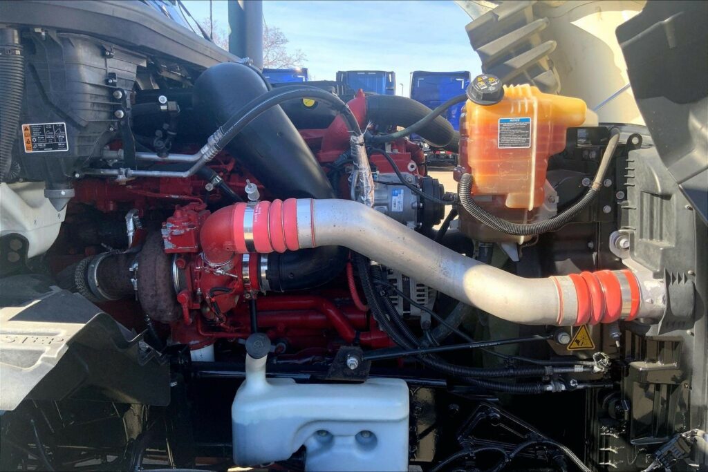 2020 CUM LT625 6×4 Day Cab