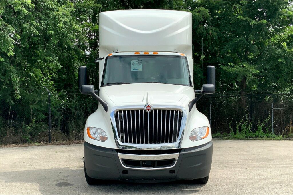 2020 CUM LT625 6×4 Day Cab