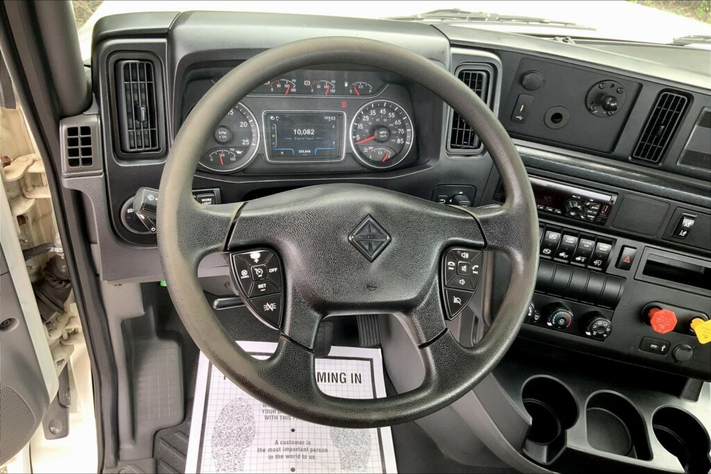 2020 CUM LT625 6×4 Day Cab